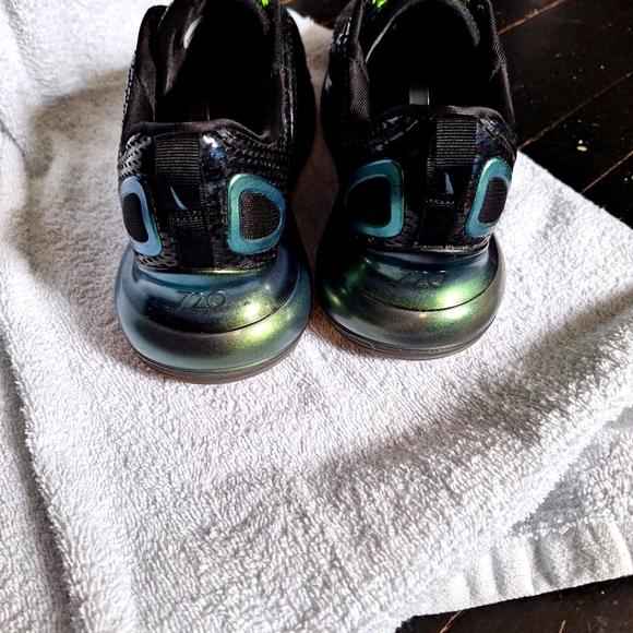 Nike air max 720 future throwback green mens size 10 - Picture 2 of 7